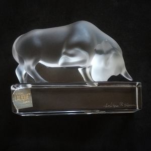 LALIQUE Paris Crystal Taureau Bull